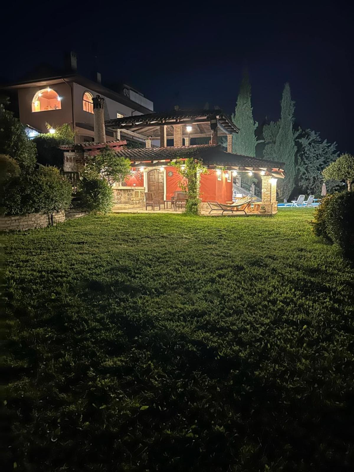 Vila Casalustro Citta Sant'Angelo Exteriér fotografie